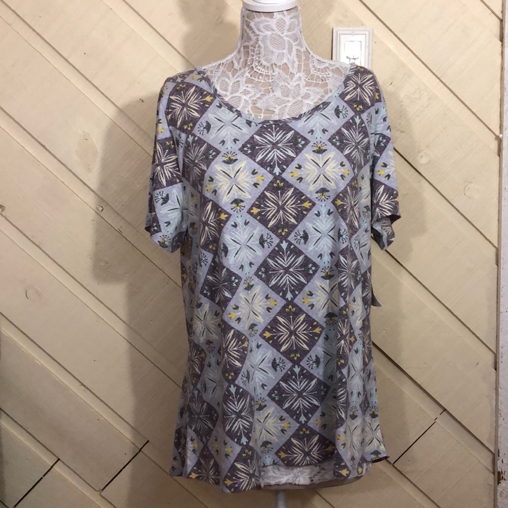NWT LLR Classic Tee Gray Blue Yellow